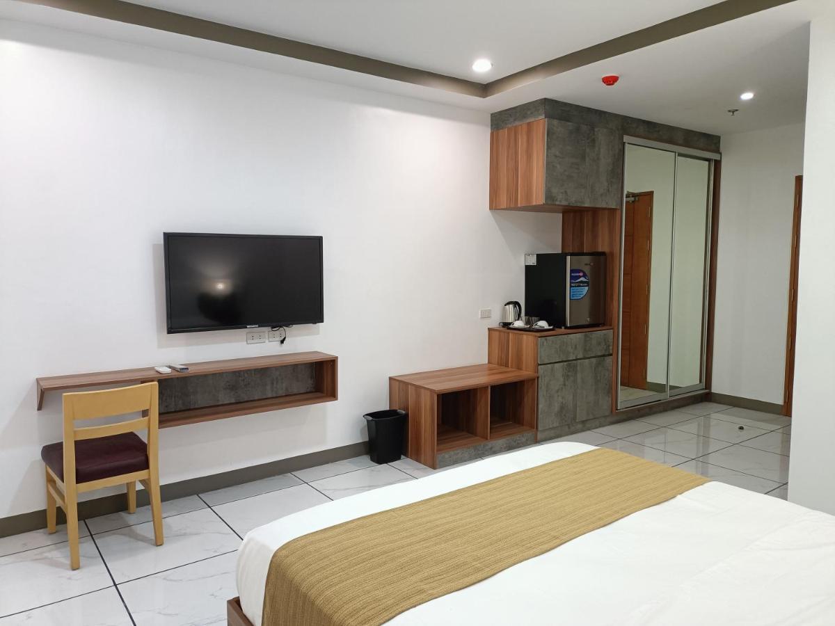 Rosh 3* Manila