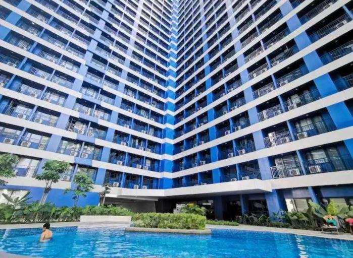 Apartment Air Luxury Makati Cbd With Balcony Manila