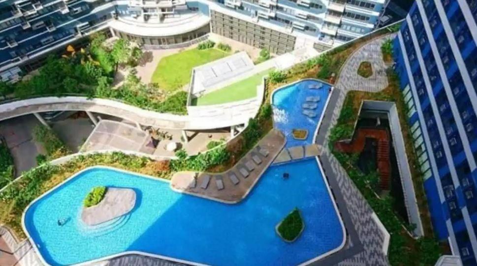 Apartment Air Luxury Makati Cbd With Balcony