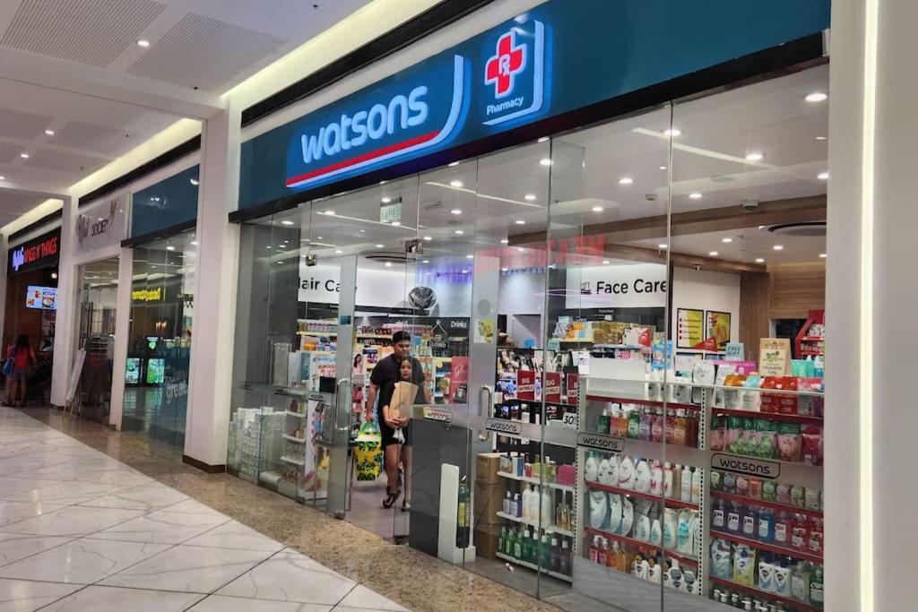 Ultimate Staycation With Jacuzzi And Arcade Apartment Manila