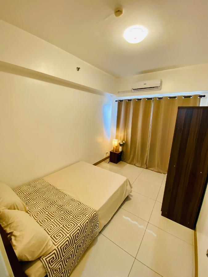 Luxury Two Bedroom With Balcony In South Of Pinas * Manila