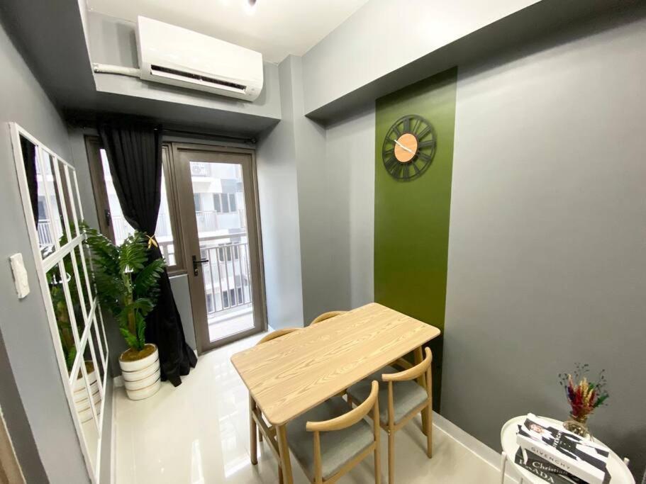 Cynn S Residences At Moa * Manila