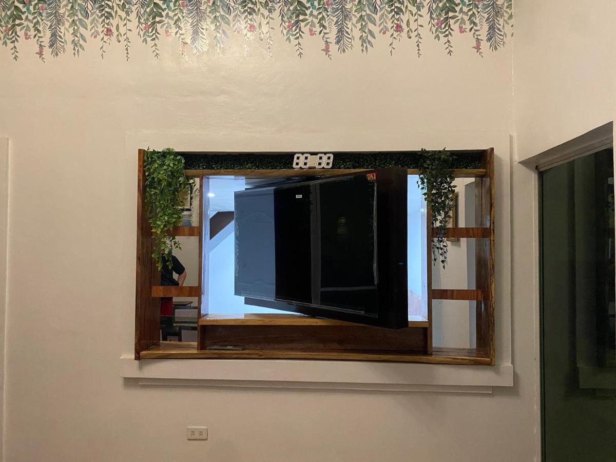1-br Spacious Lofted Near Bgc Taguig Apartamento Manila