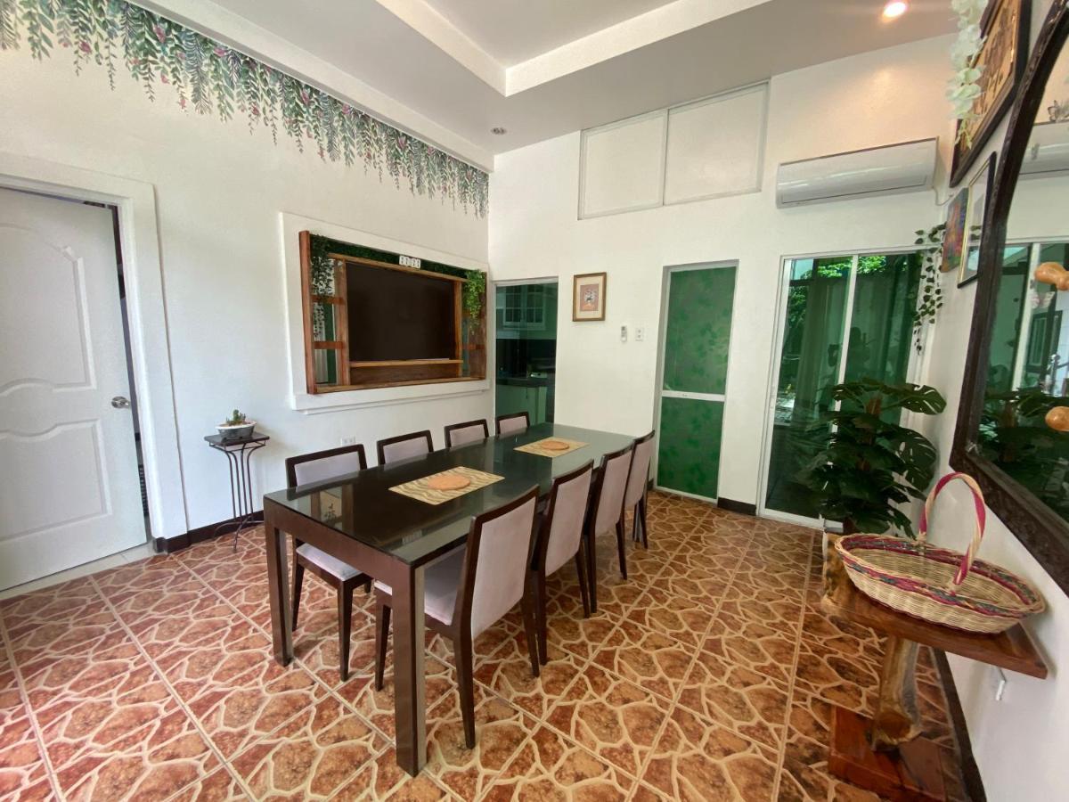 1-br Spacious Lofted Near Bgc Taguig Apartamento *