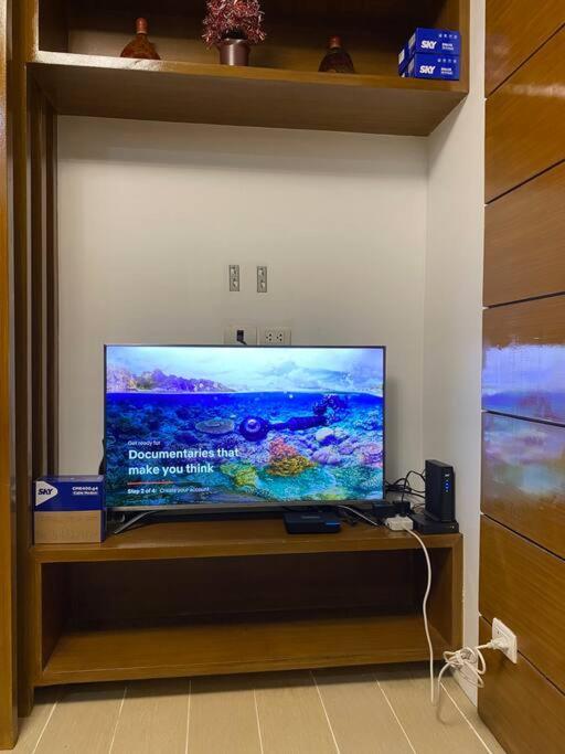 Venice Group Staycation & B1 Pay Parking Apartment