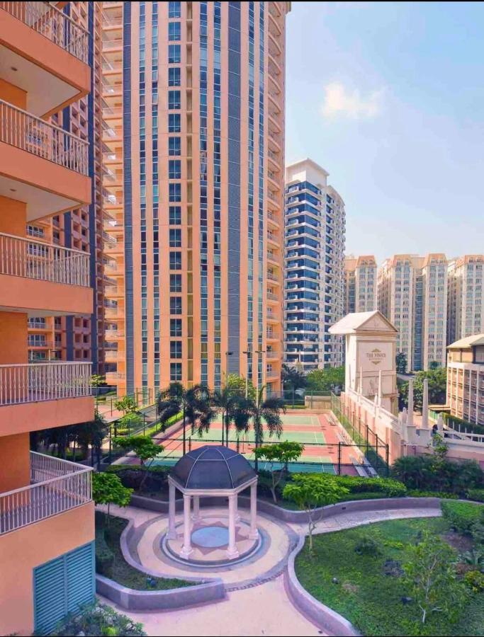 Cozy Place @ Venice Luxury Residences * Manila