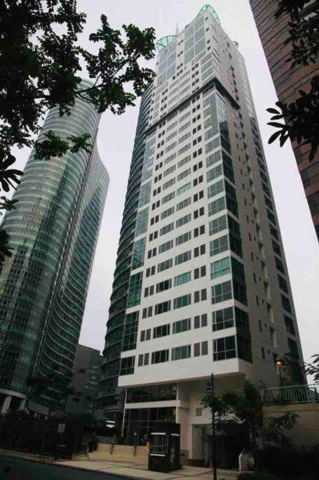 Bgc Staycation 1-bedroom