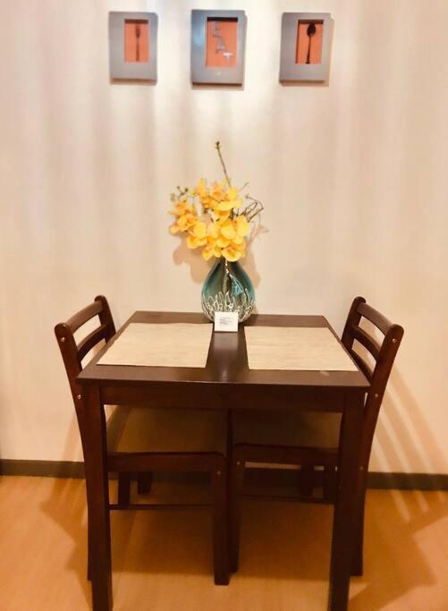 Bgc Staycation 1-bedroom Apartment *