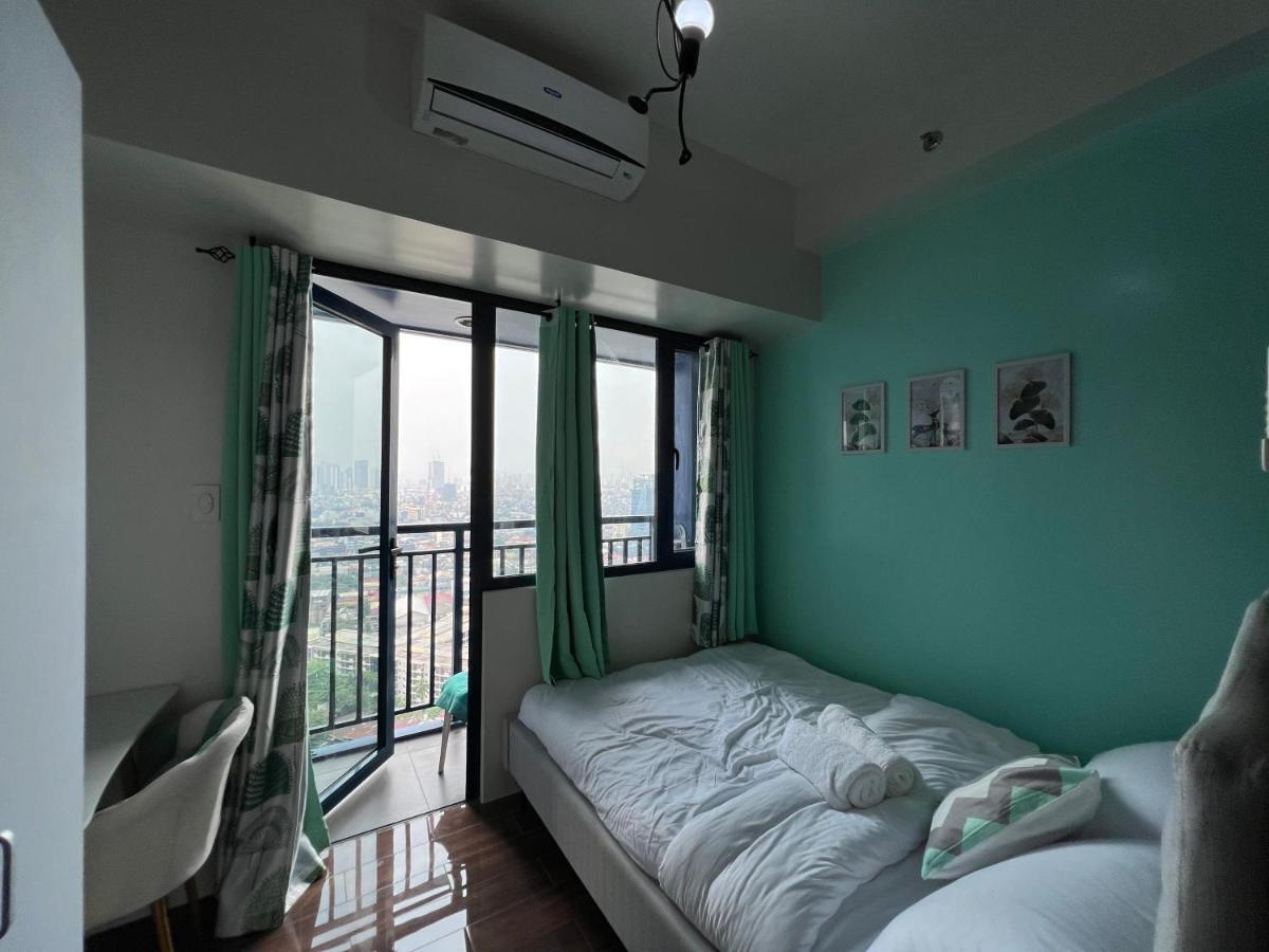 Apartamento Cozy Makati: Urban Retreat With Entertainment & Amenities *