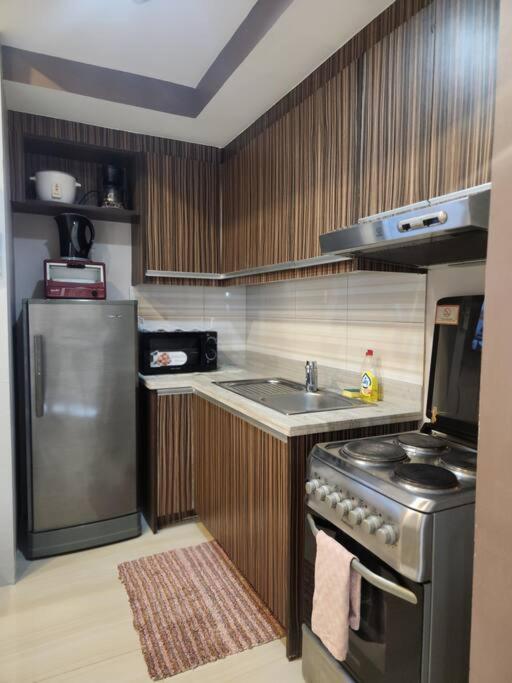 Kl Tower Cosy With Balcony Sauna Gym Pool Near Greenbelt Apartamento