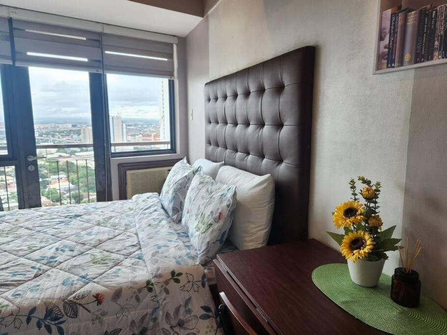 Kl Tower Cosy With Balcony Sauna Gym Pool Near Greenbelt