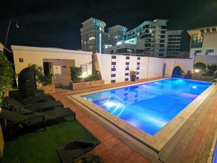 Stamford Executive Residences 5*