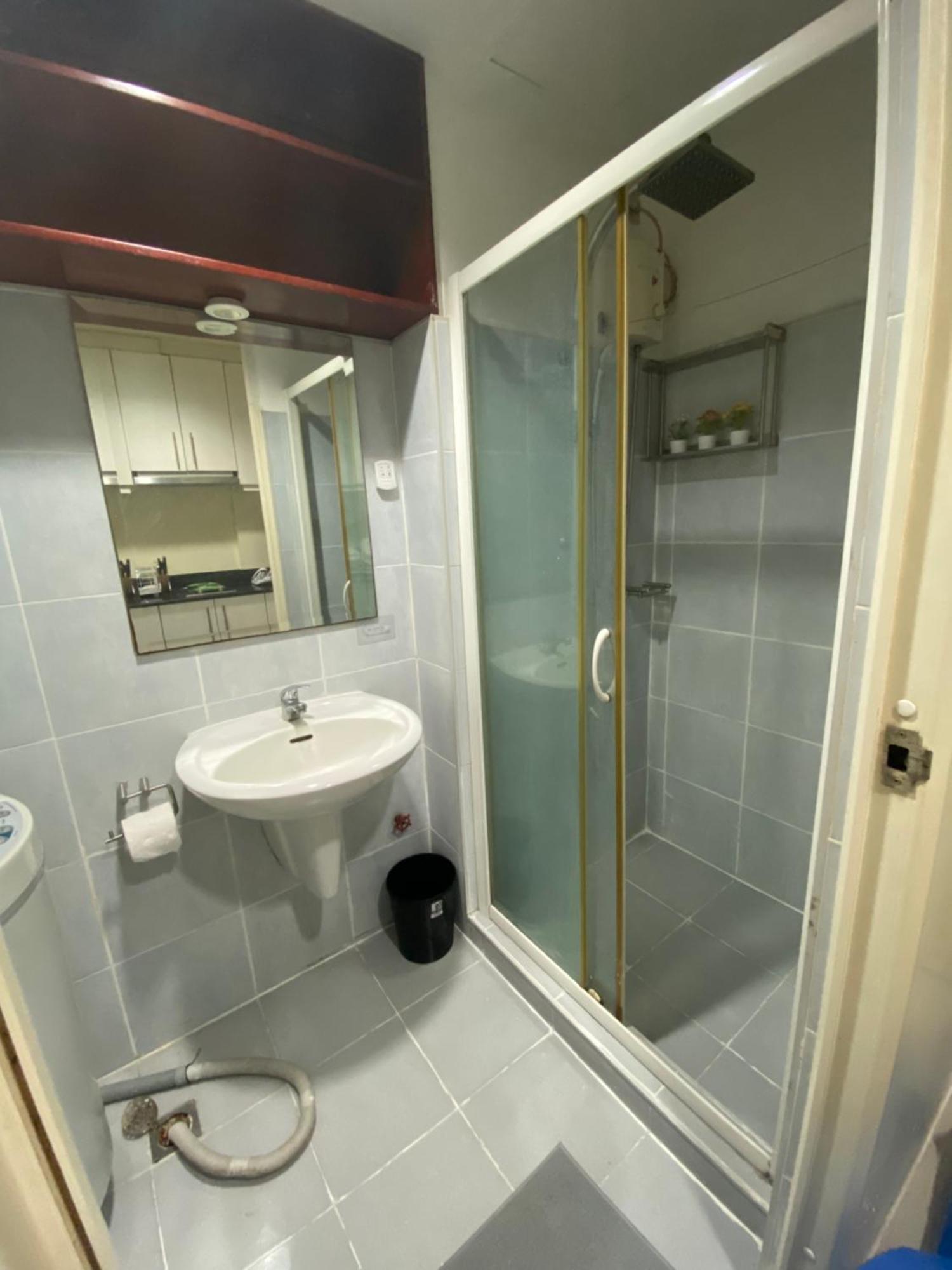 Apartment Sea Residences Moa Complex - Ruffa's Condotel Manila