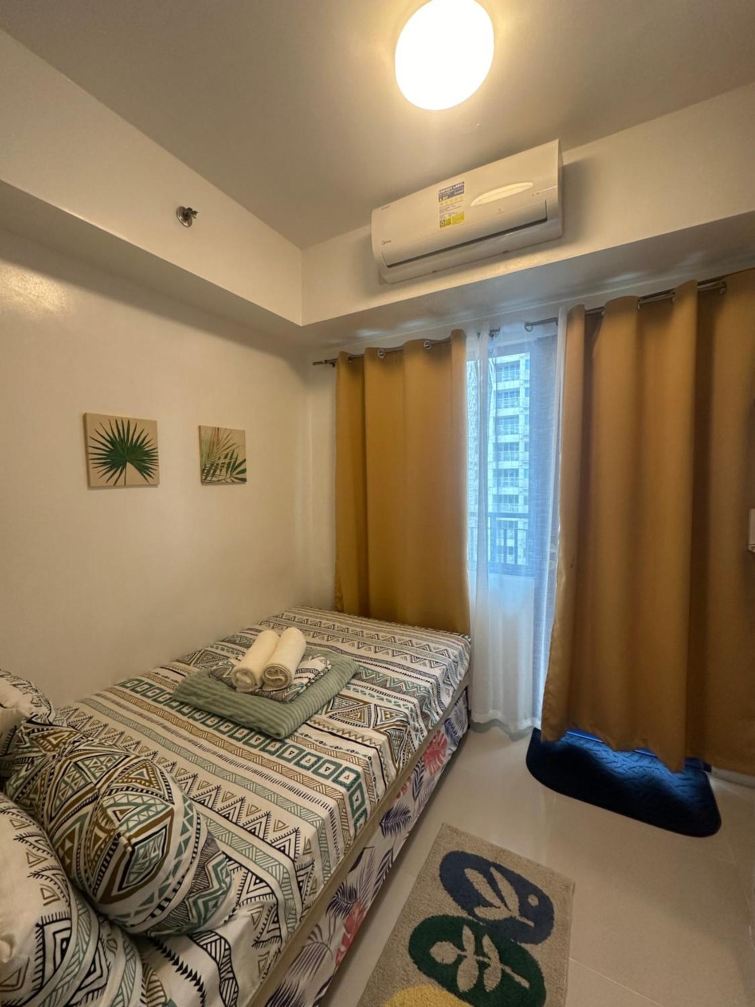 Apartment Sea Residences Moa Complex - Ruffa's Condotel
