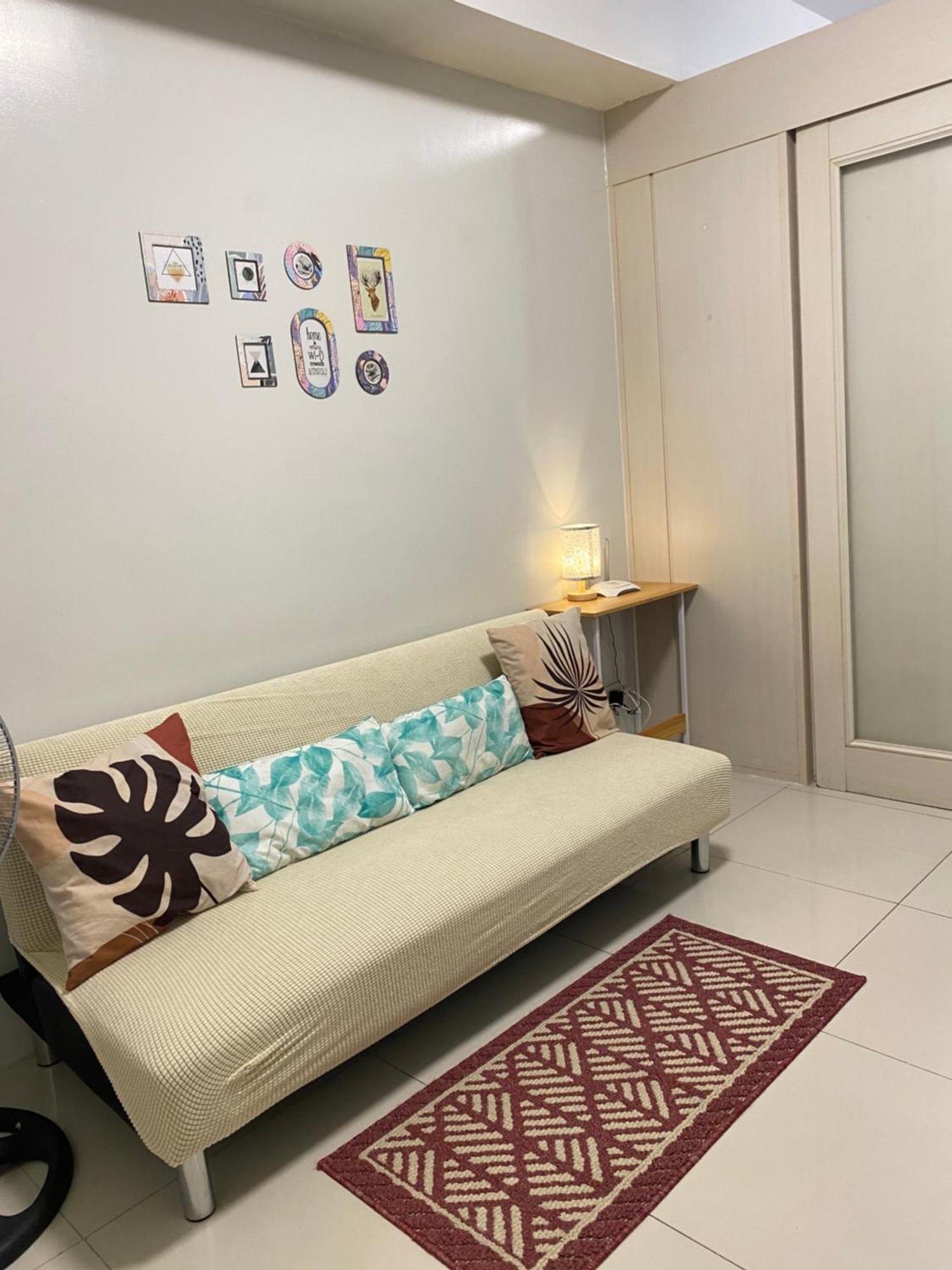 Sea Residences Moa Complex - Ruffa's Condotel Apartment