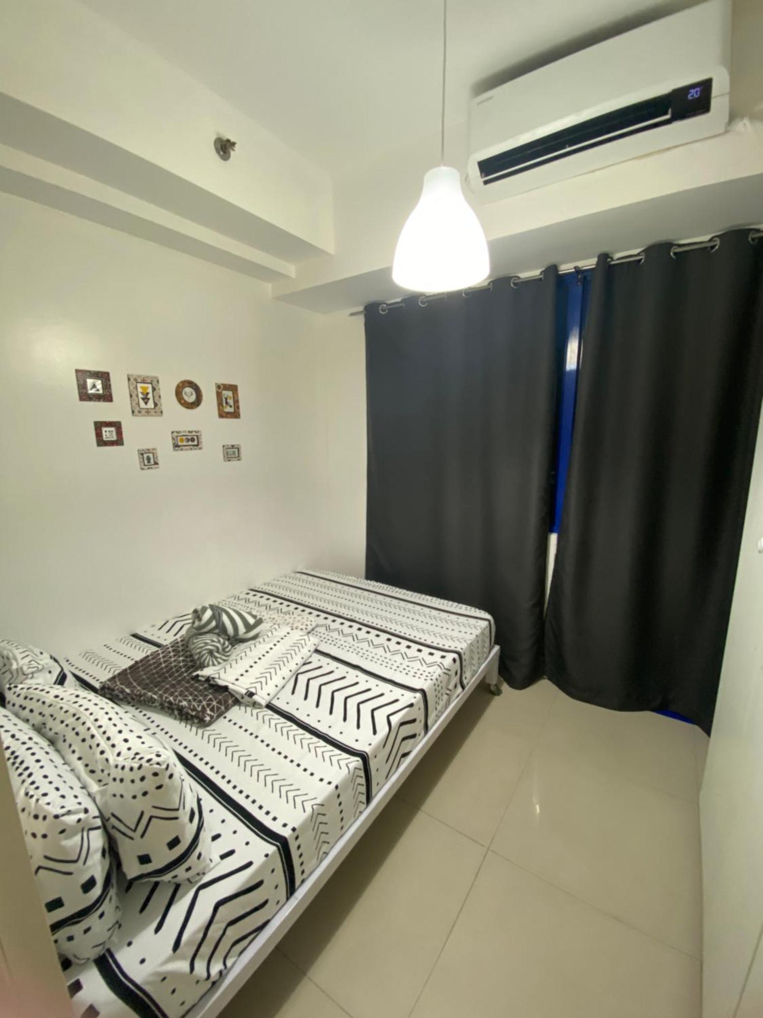 Sea Residences Moa Complex - Ruffa's Condotel