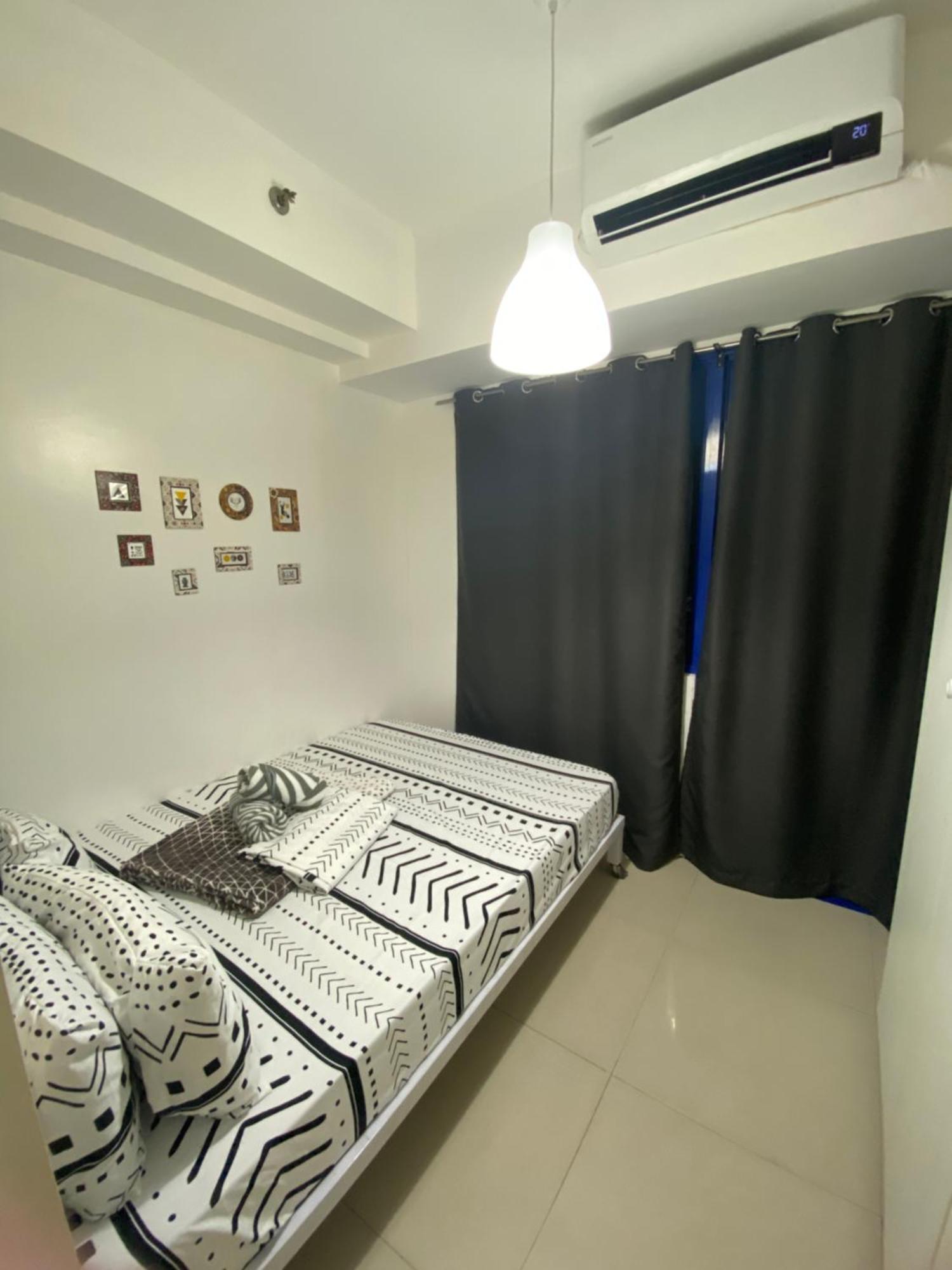 Sea Residences Moa Complex - Ruffa's Condotel * Manila
