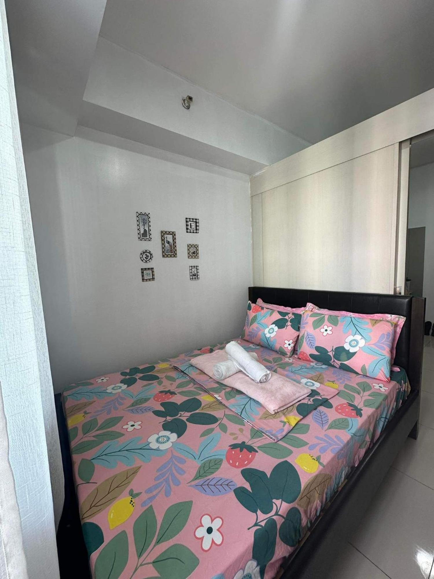 Sea Residences Moa Complex - Ruffa's Condotel *