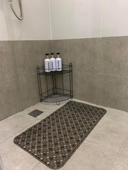 Milia W/ Free Use Of Swimming Pool & Gym Apartment *