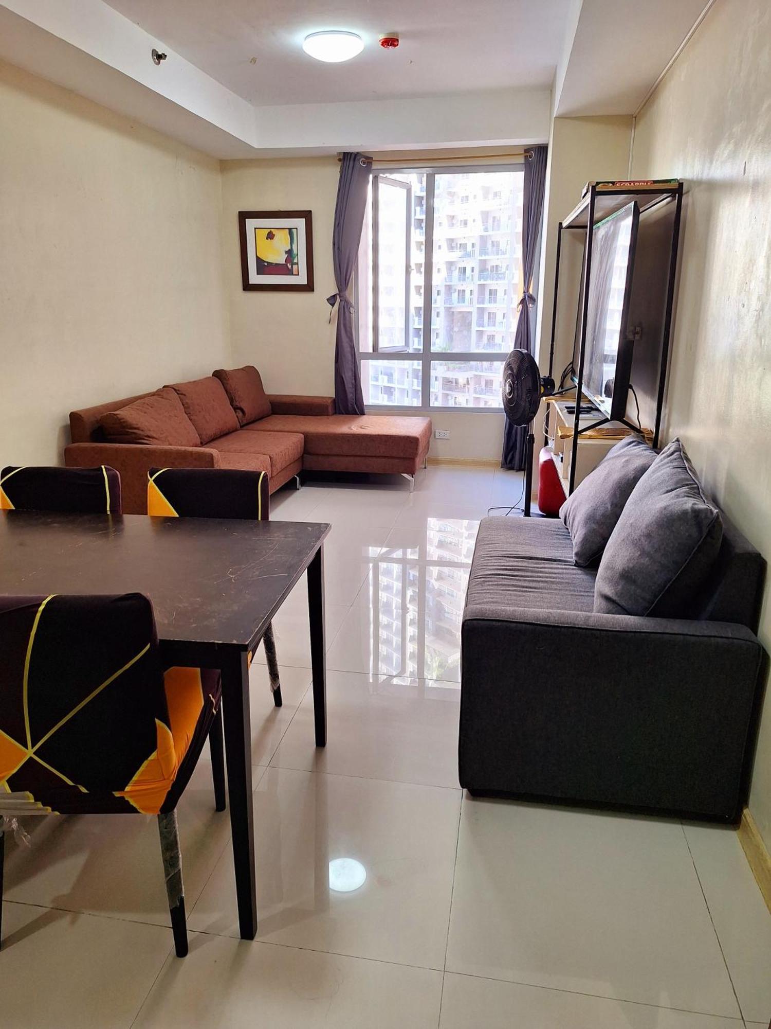 U806 2bedrooms Poolaccess Netflix Wifi85mbps Karaoke Manila