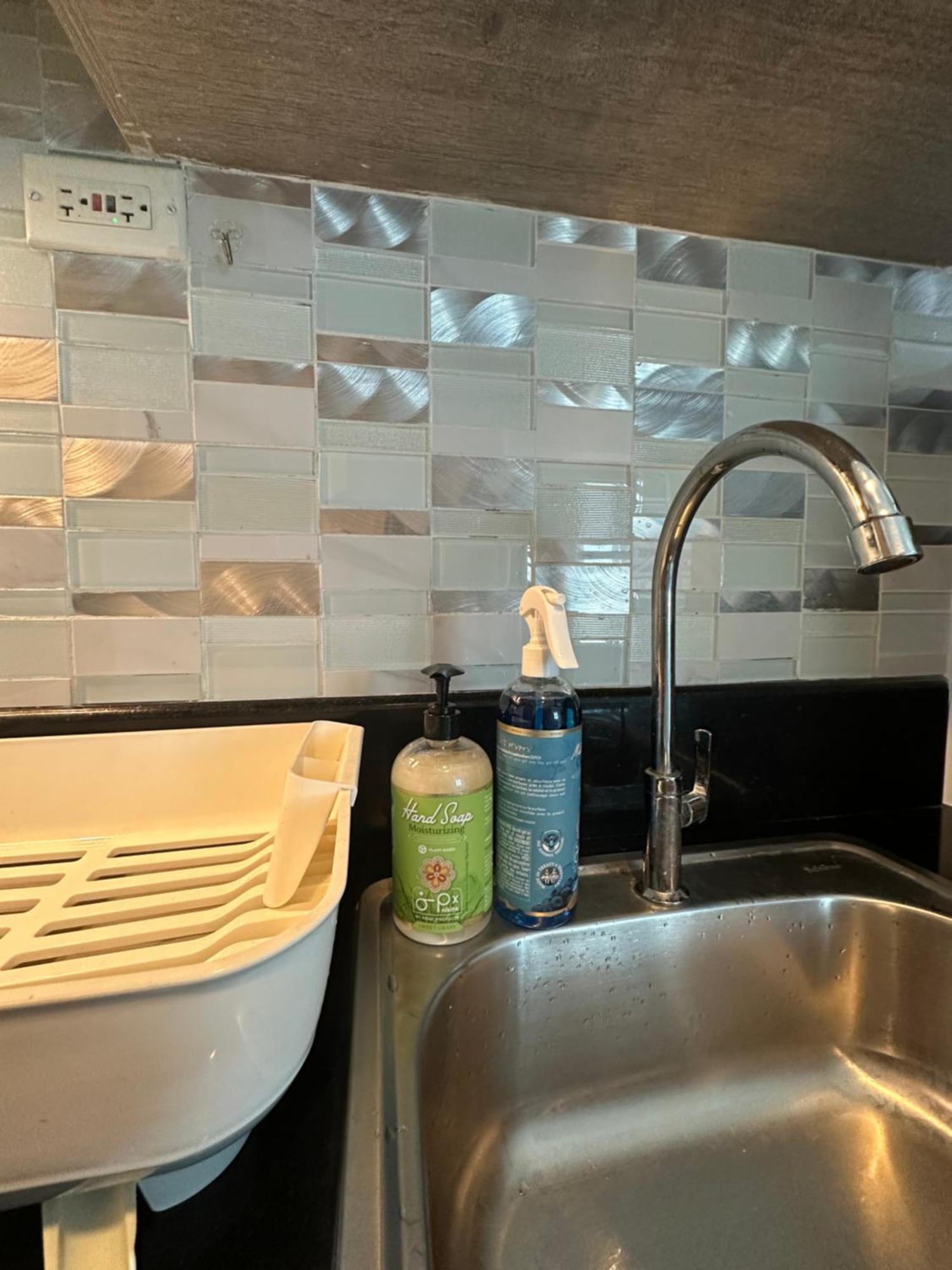 Chen's Cozy 2bedroom @ Coast Residences *