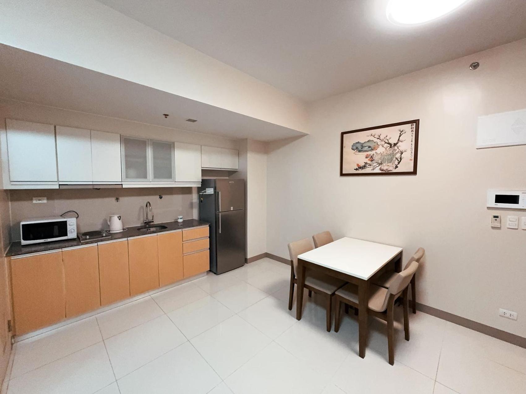 One Uptown Apartment Manila