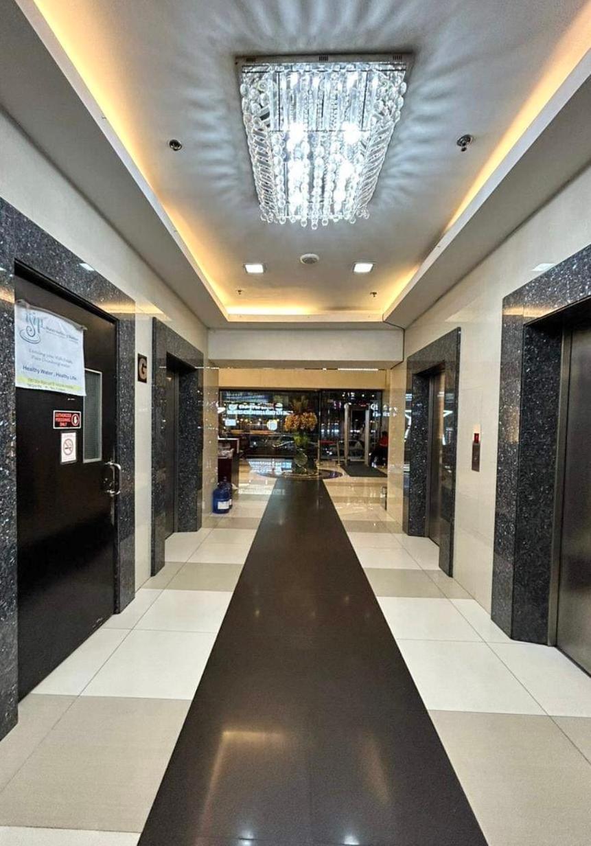 Adriatico Skyline In Malate Bayview Mansion Apartment