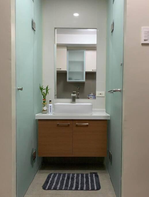 Apartment Milia W/ Free Use Of Swimming Pool & Gym *