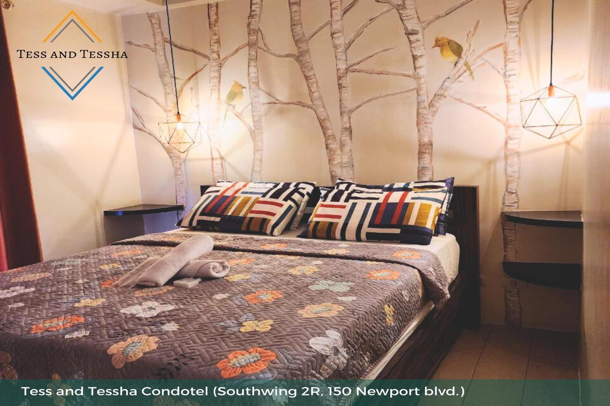 Tess And Tessha Condotel Near T3 Airport Manila