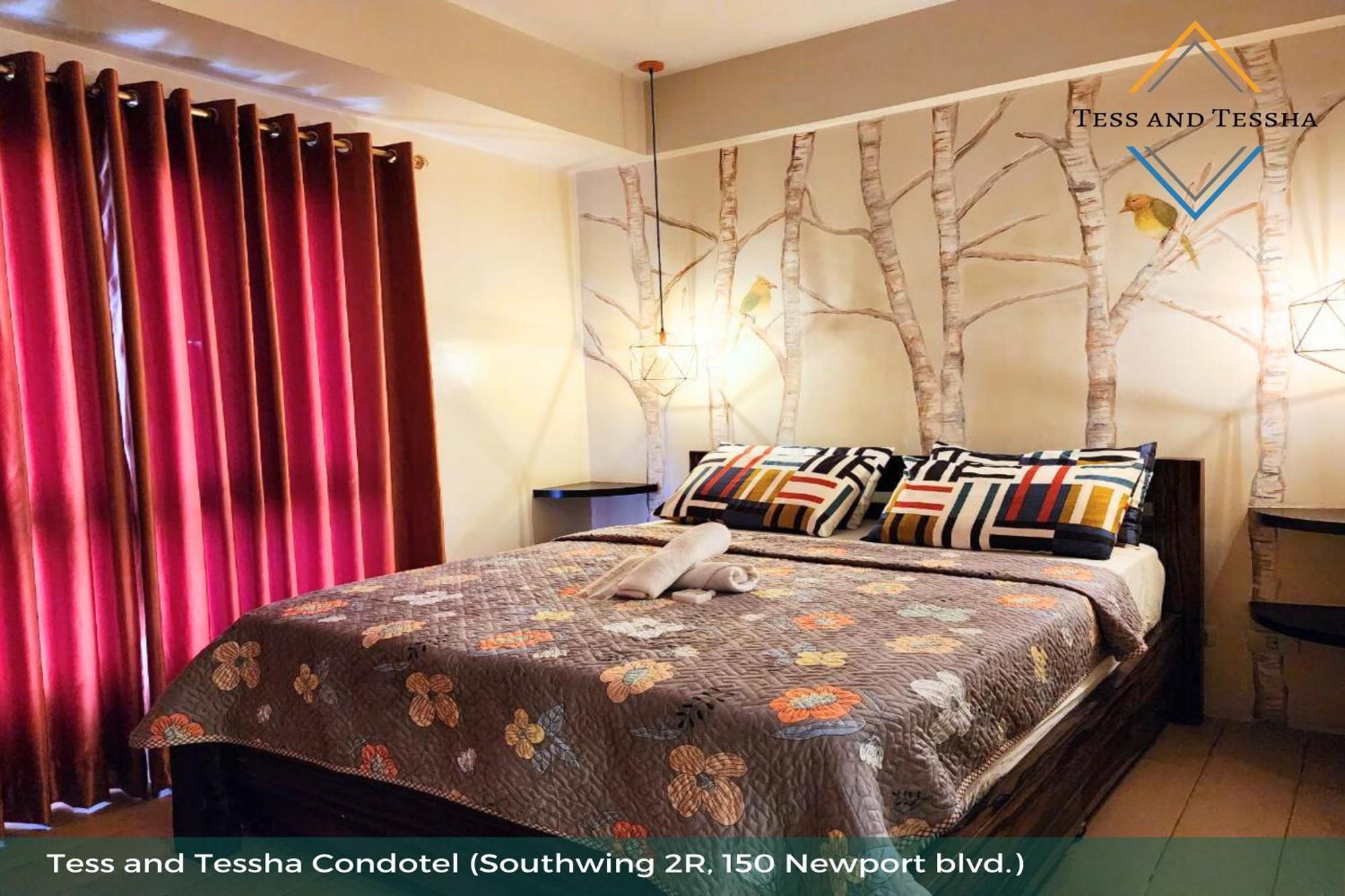 Tess And Tessha Condotel Near T3 Airport