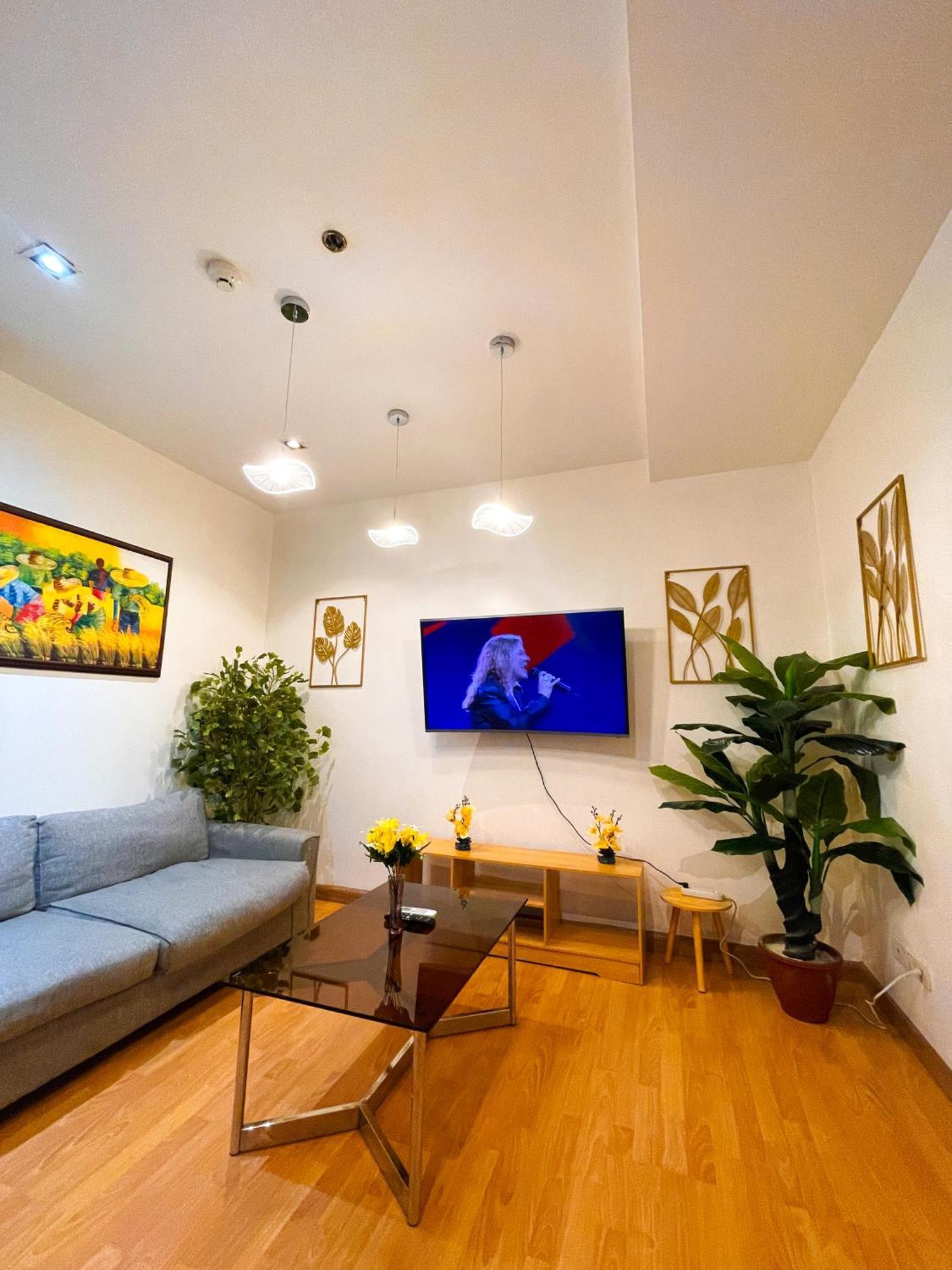 Luxury 2br Penthouse In Gramercy, Makati Apartment Manila