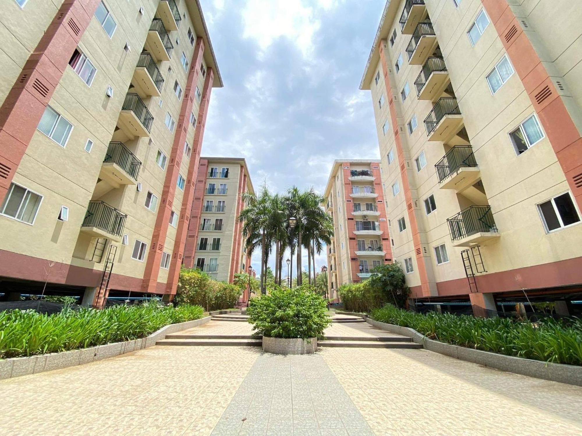 Eumins Place Manila