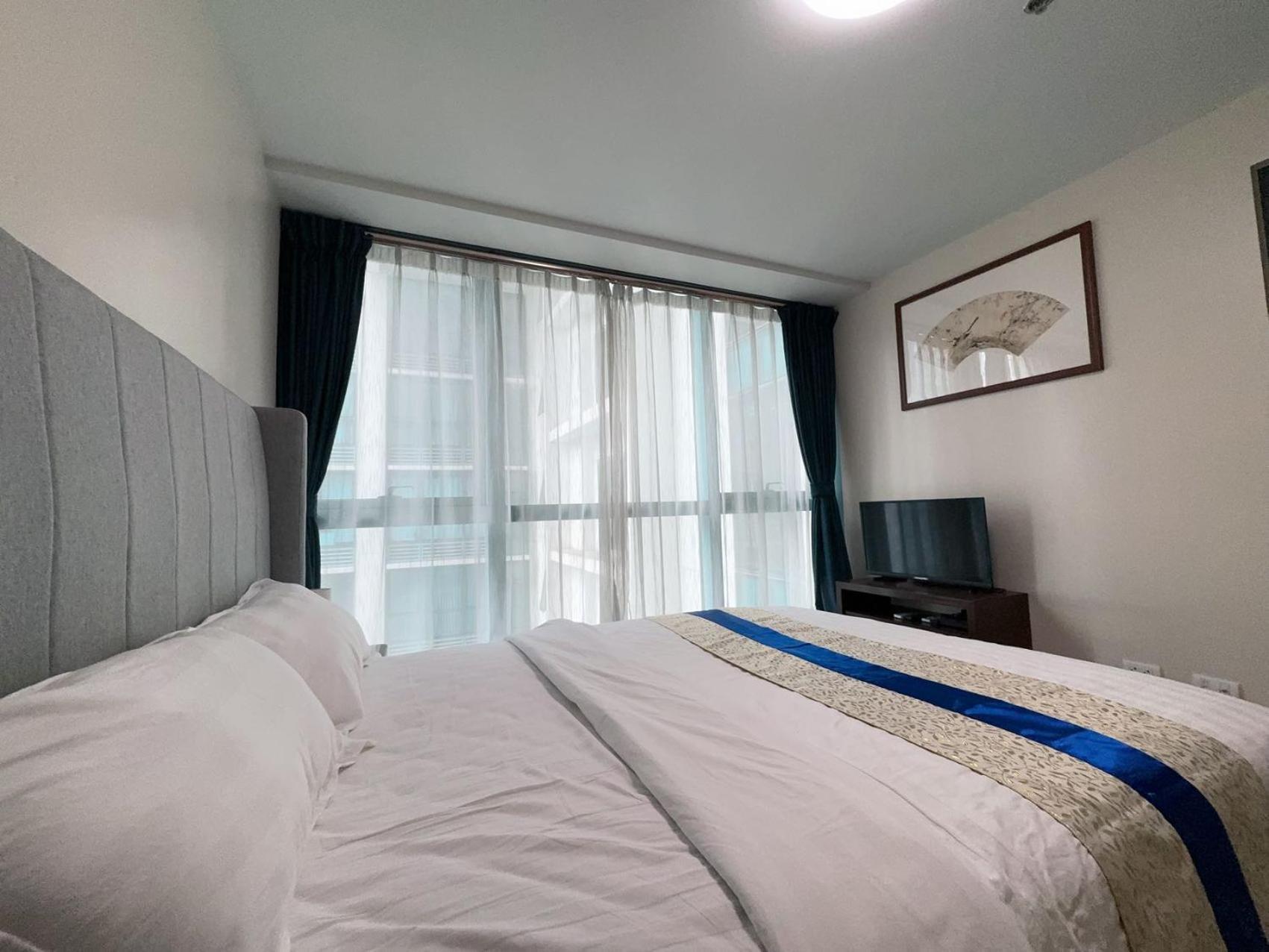 One Uptown Residences