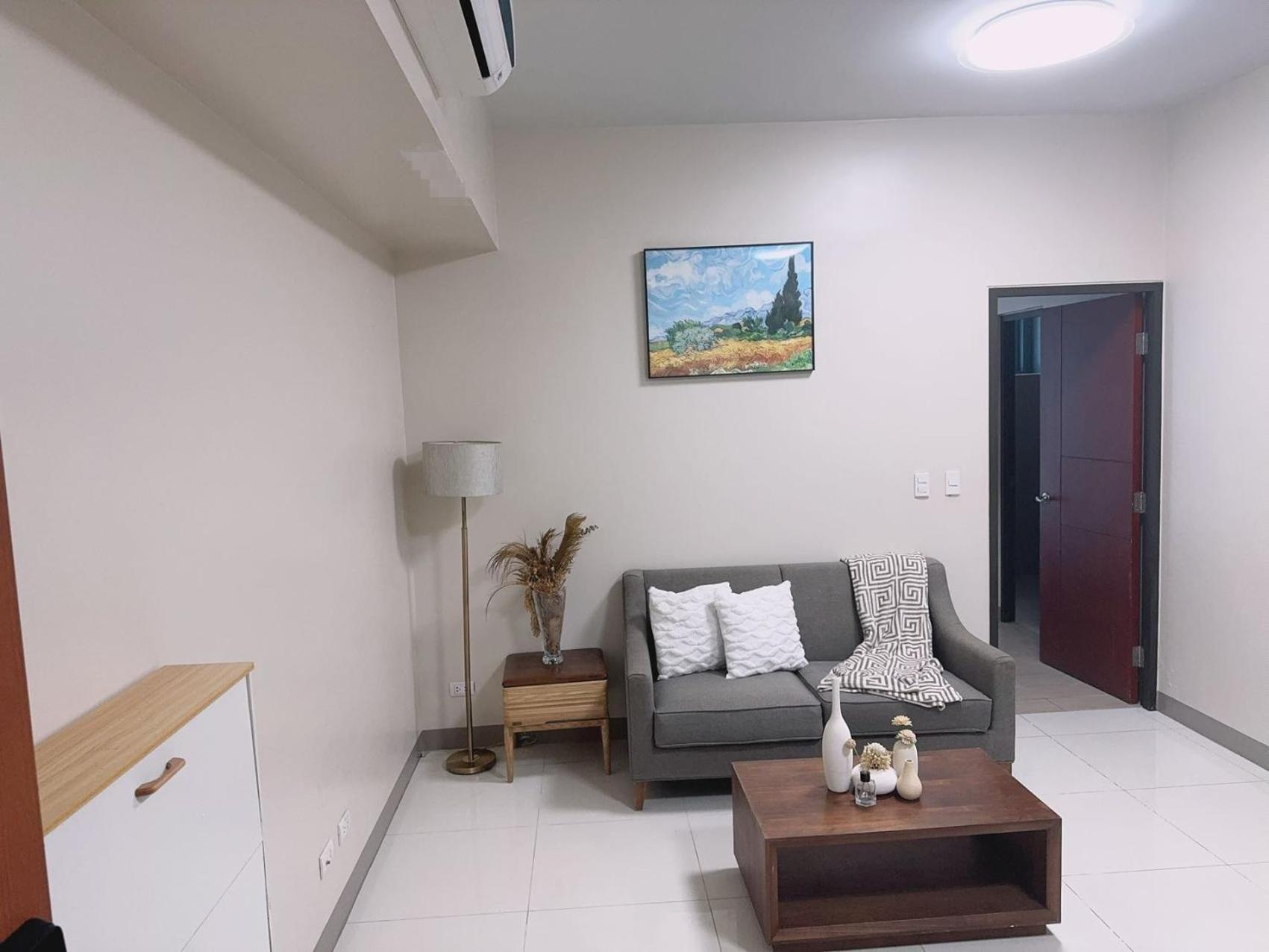 Apartment One Uptown Residences *