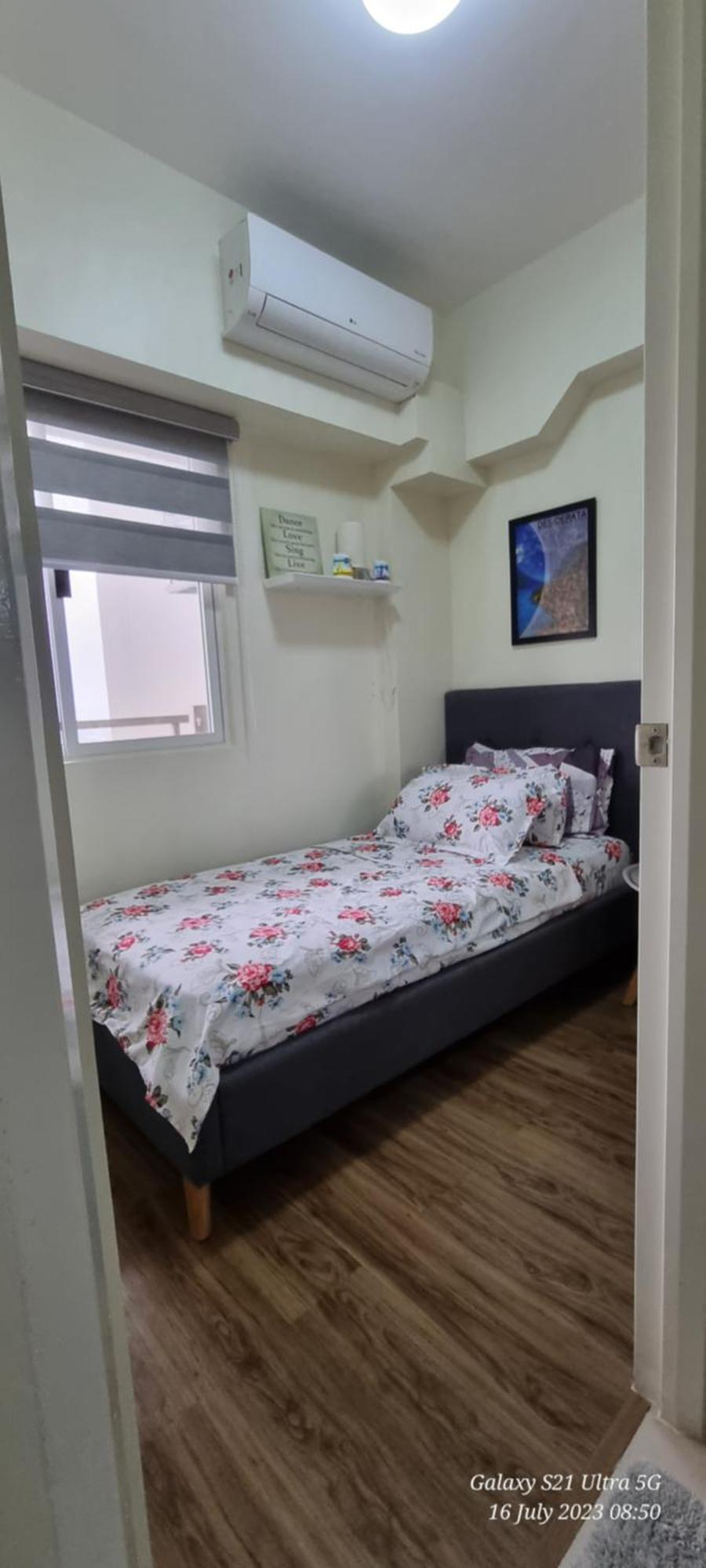 A Cozy 2 Bedroom In Metro Apartment Manila