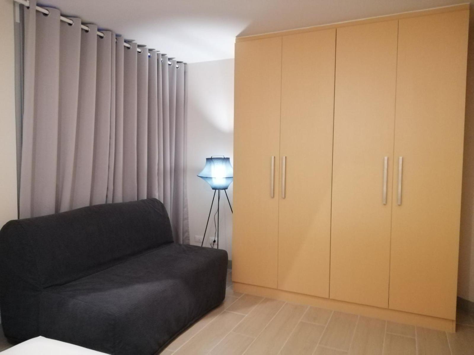 Apartment Uptown Parksuites Tower 2 Bgc By Ph Staycation *