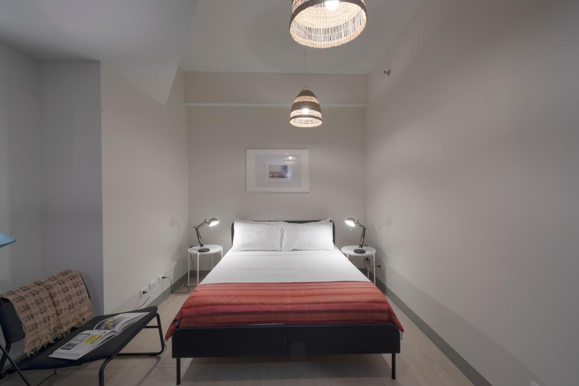 Uptown Parksuites Tower 2 Bgc By Ph Staycation
