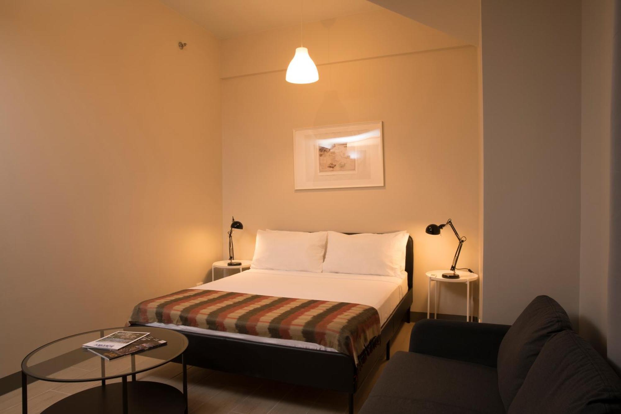 Uptown Parksuites Tower 2 Bgc By Ph Staycation Apartment Manila
