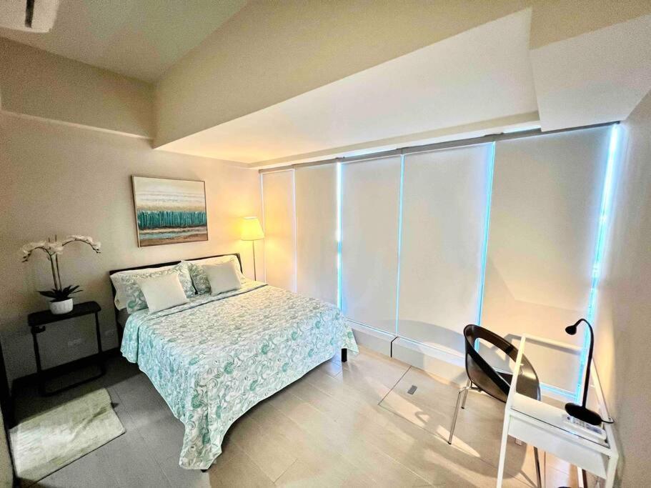 Apartment Modern 2br In Uptown Parksuites W/ Free Parking *