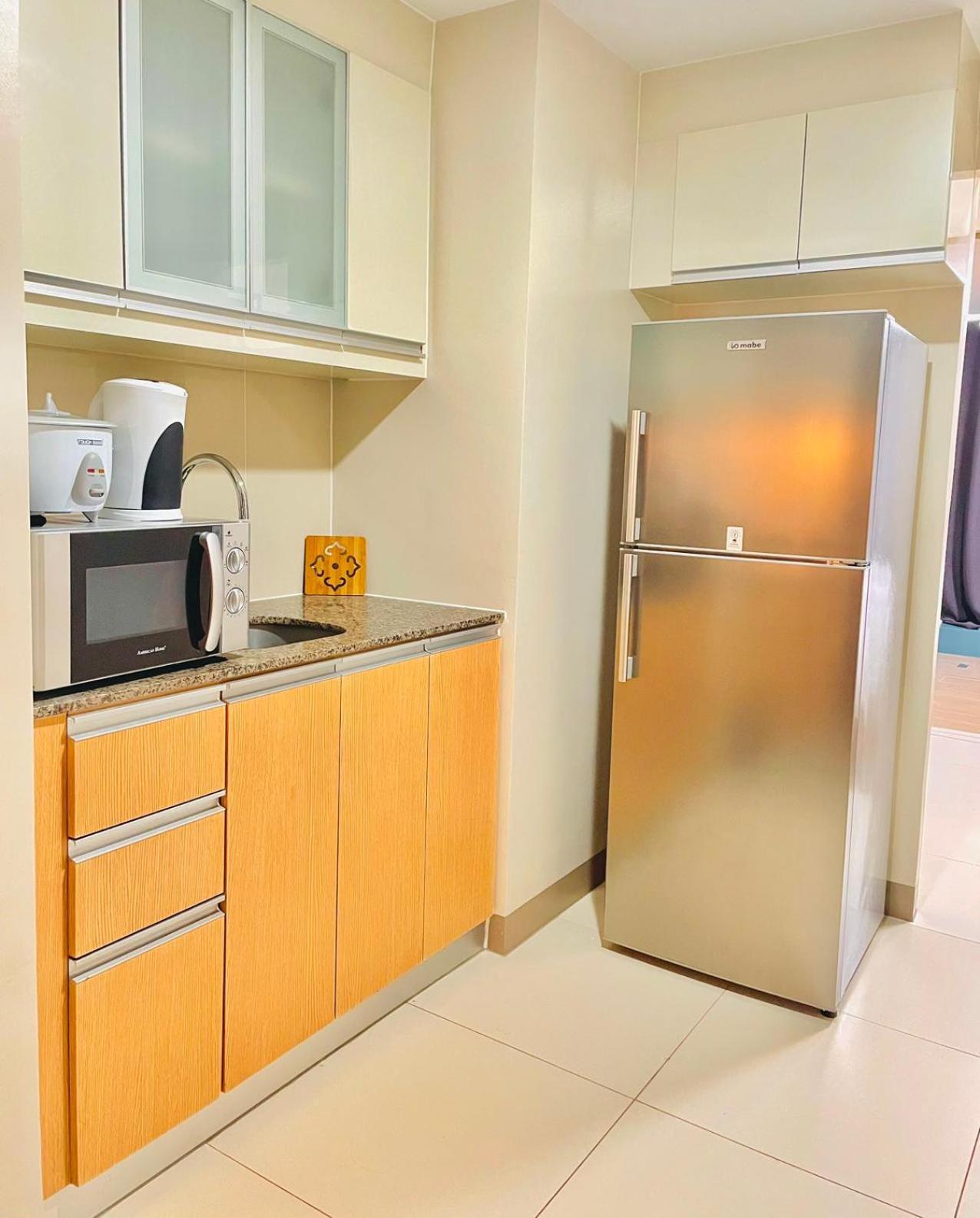 Apartment Thompson - 2-beds, One Uptown Residences, 30f - Xbox & Netflix
