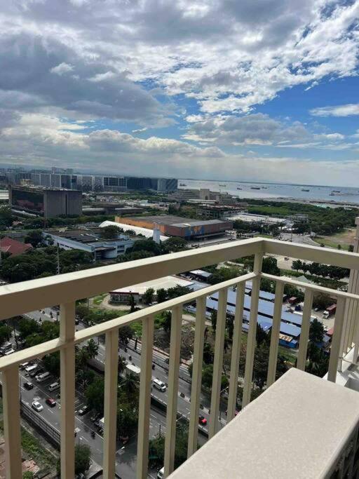 Smdc Coast Residences - The Happy Place *