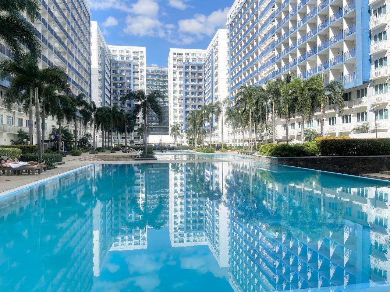 Premiere Haven At Sea Residences Condominium Apartment