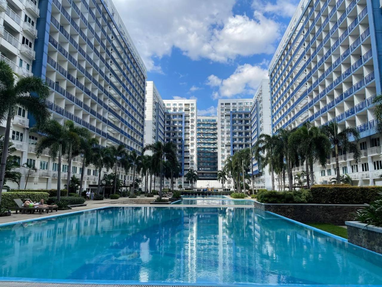 Premiere Haven At Sea Residences Condominium Manila