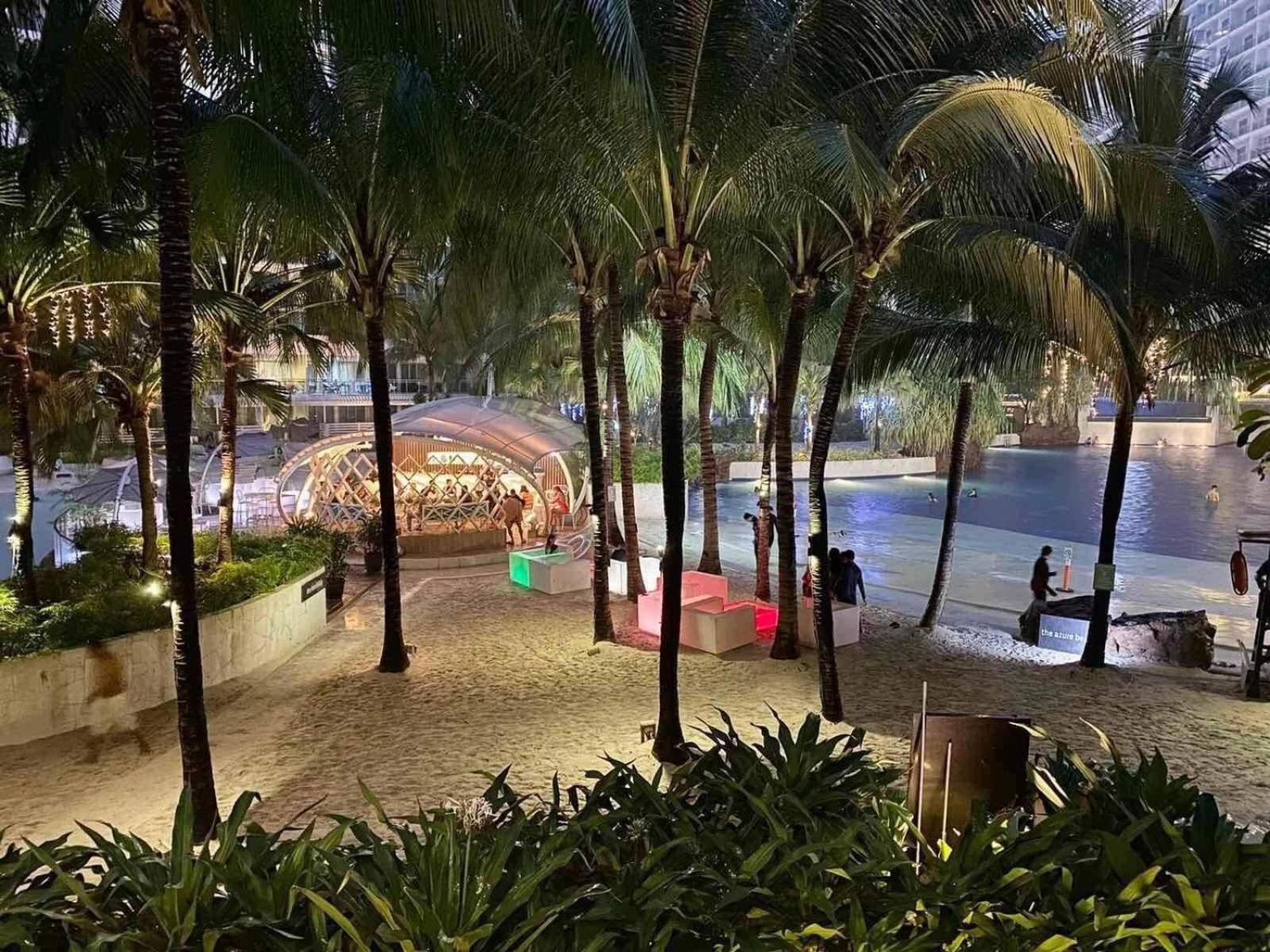 S&n Azure Staycation Hotel Manila