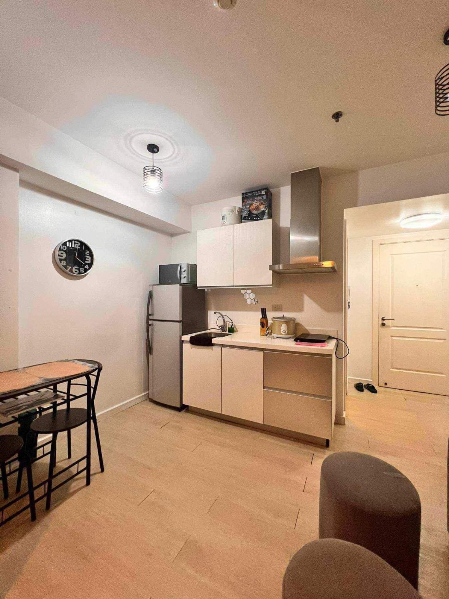 Hotel S&n Azure Staycation