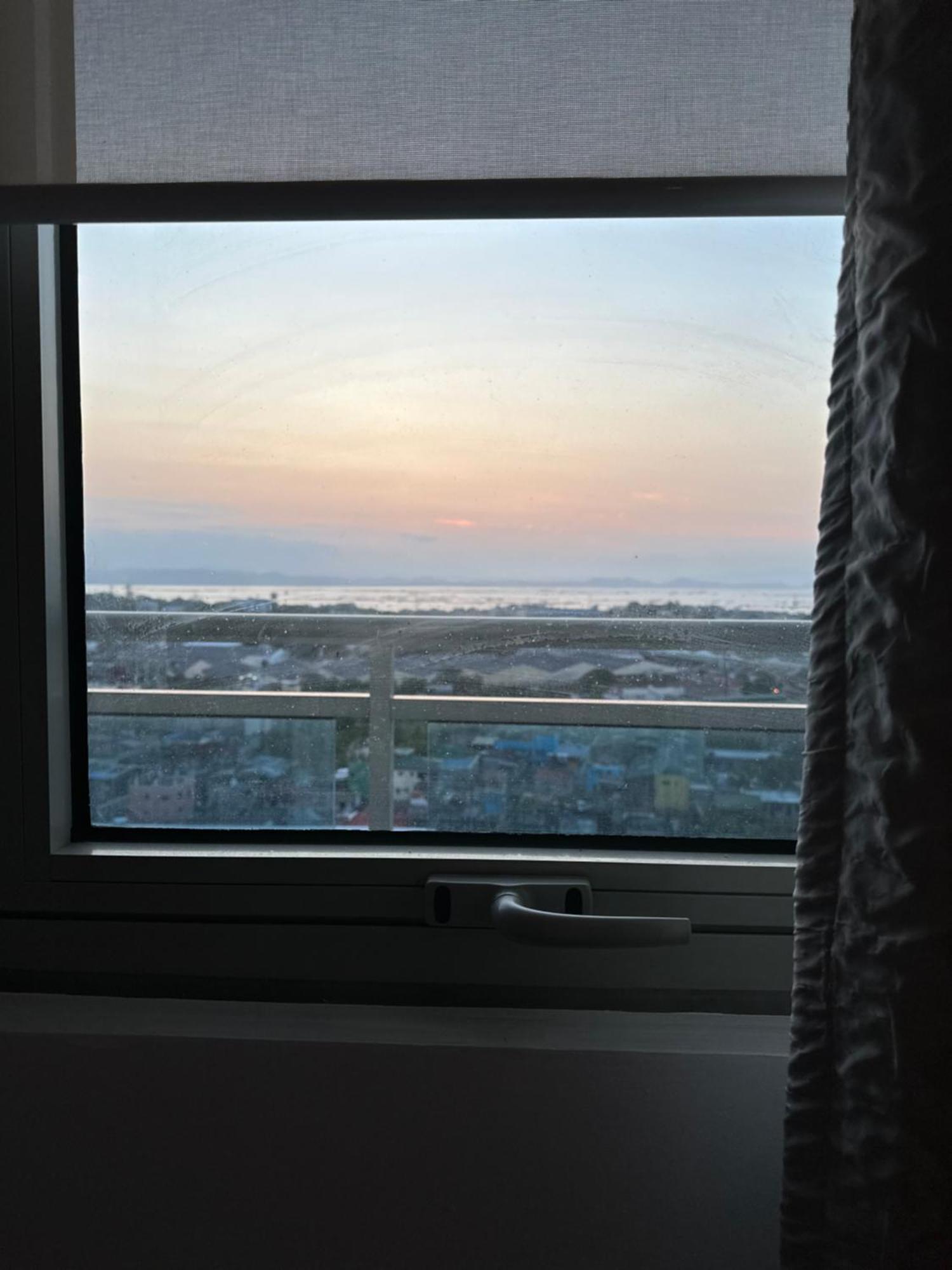 S&n Azure Staycation Hotel 5*