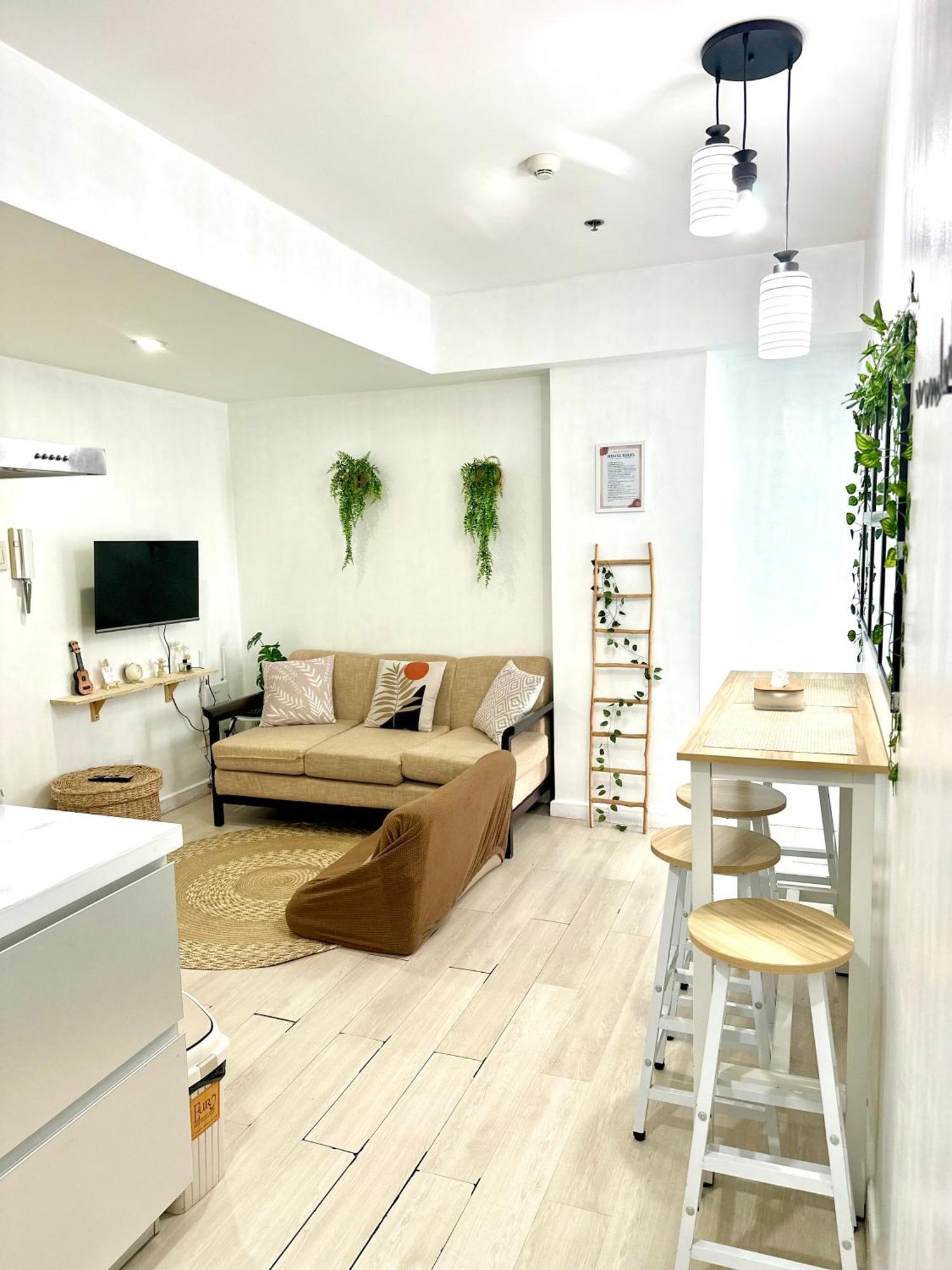 S&n Azure Staycation 5*
