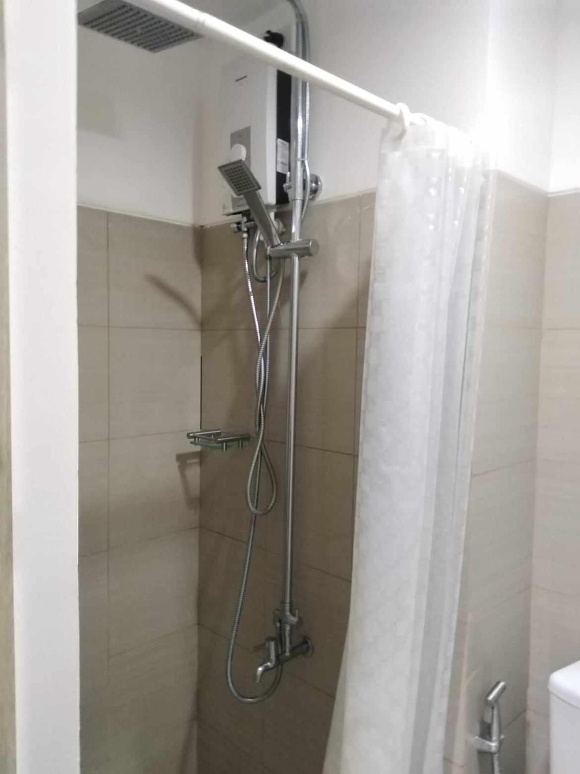 Apartamento Shore 1 & 3 Residences Moa 1br With Balcony By Darpm Manila
