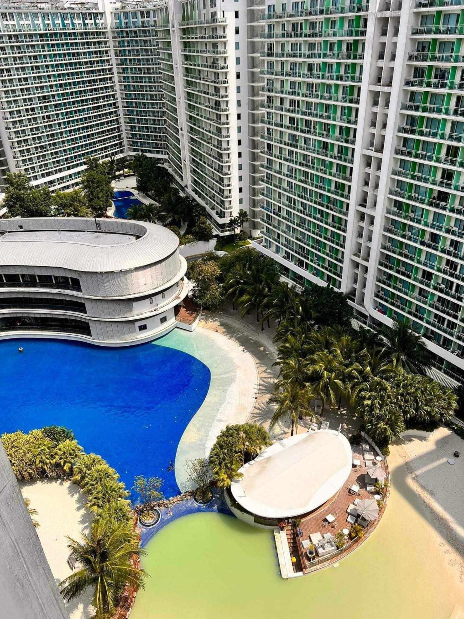 Beach In The City, Pam's In Azure Residences Manila