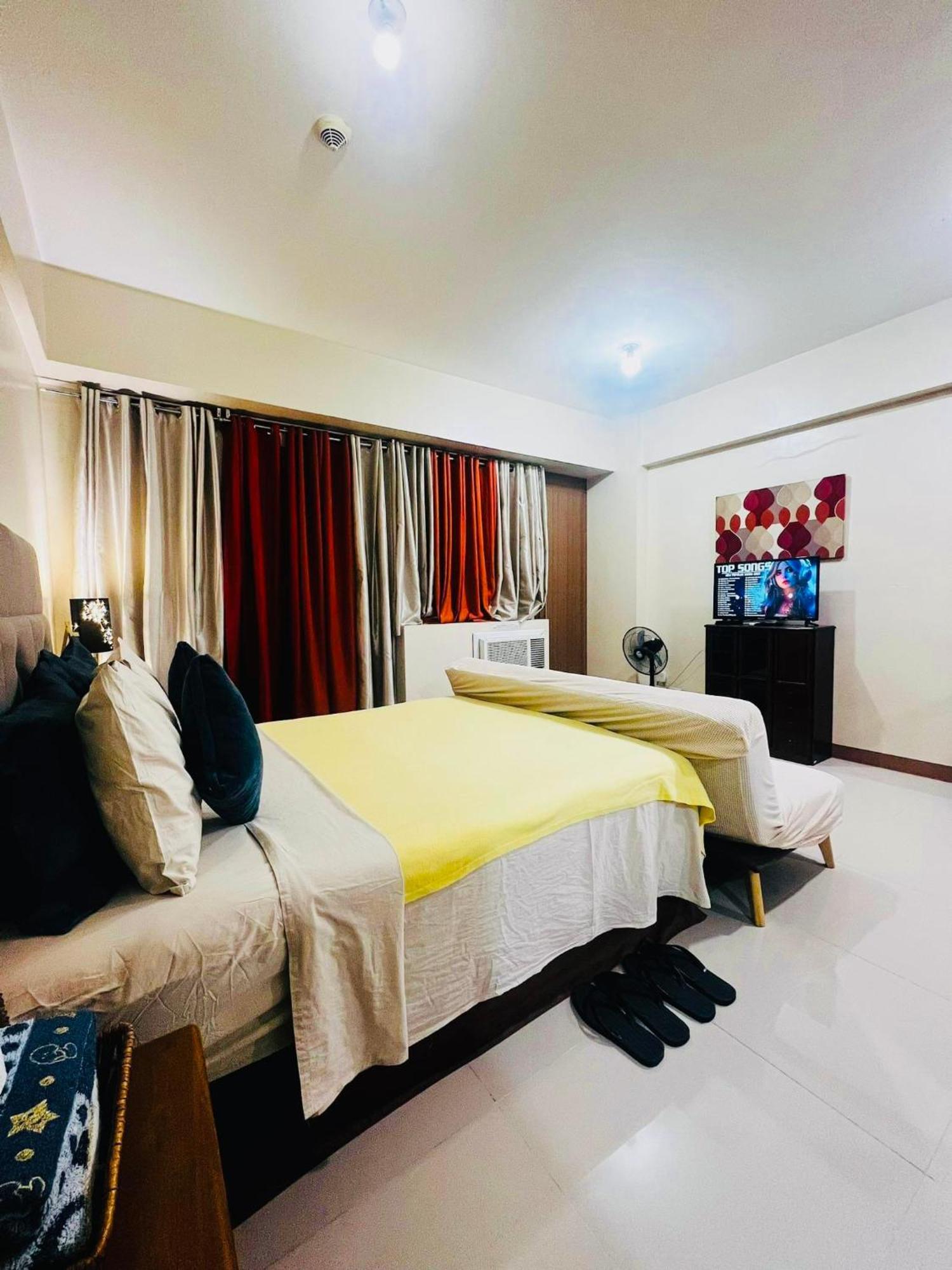 One Palm Tree - 2h With Balcony - Across Terminal 3 Airport *